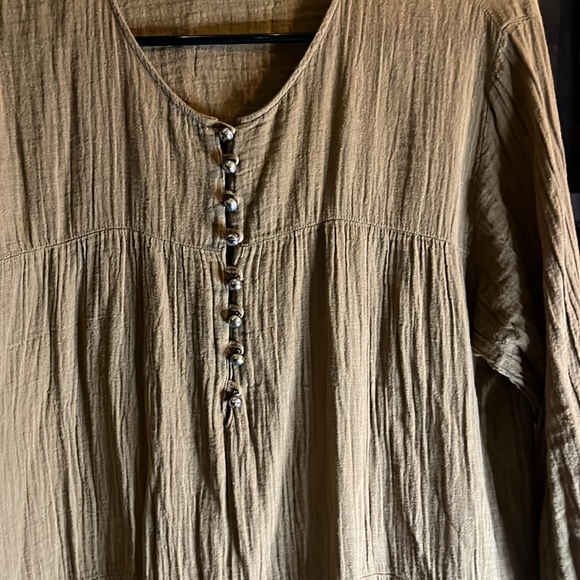 ⭐️Unbranded tunic boho top - Picture 2 of 3